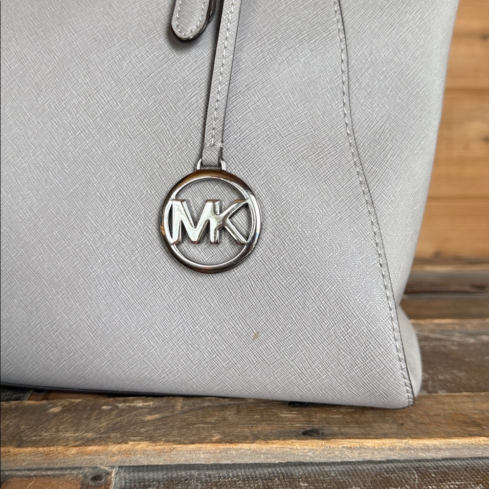 Michael Kors Light Gray Ciara Large Saffiano Leather Satchel - Picture 6 of 16